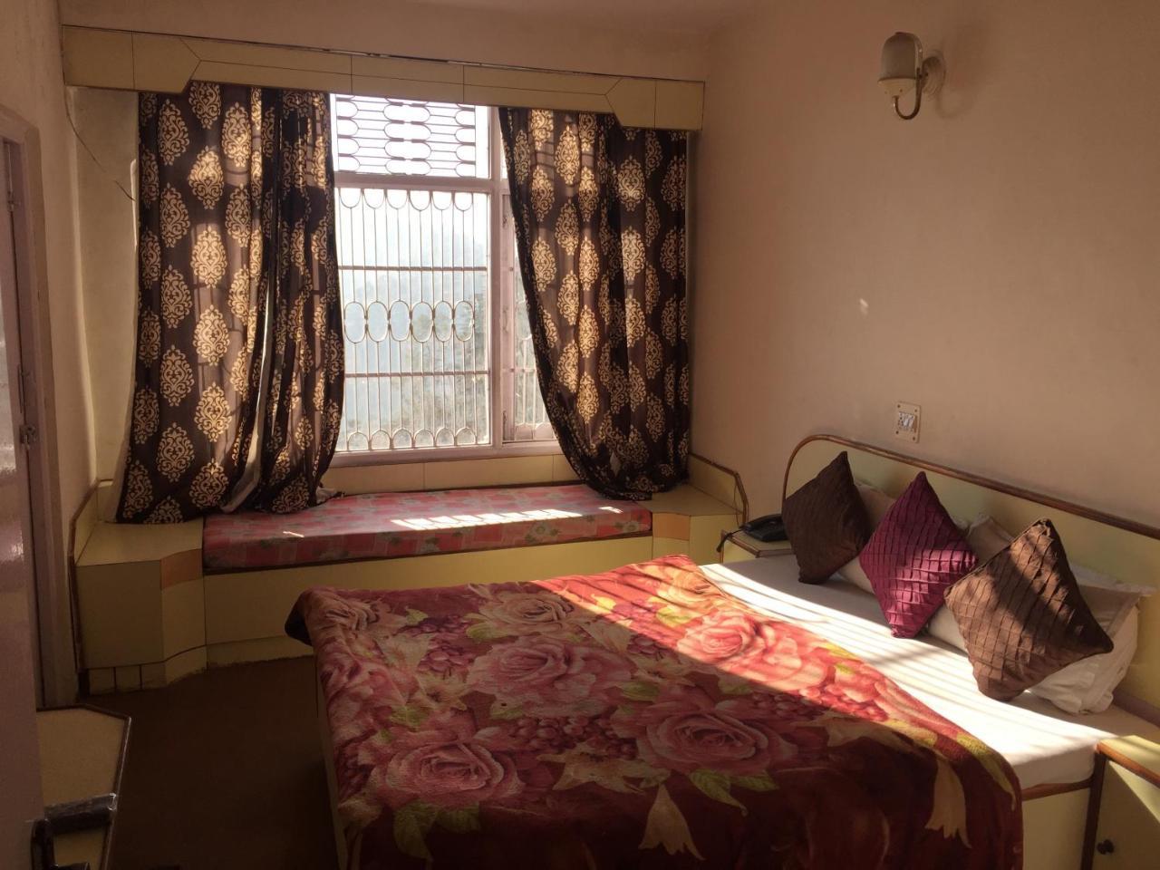 Hotel Lotus Shimla Luaran gambar